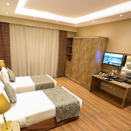 Al Ansar Golden Tulip Otel Medine Dış mekan fotoğraf