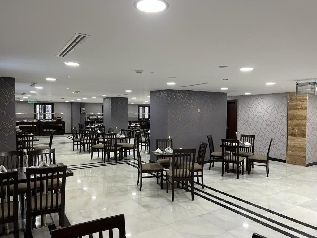 Al Ansar Golden Tulip Otel Medine Dış mekan fotoğraf
