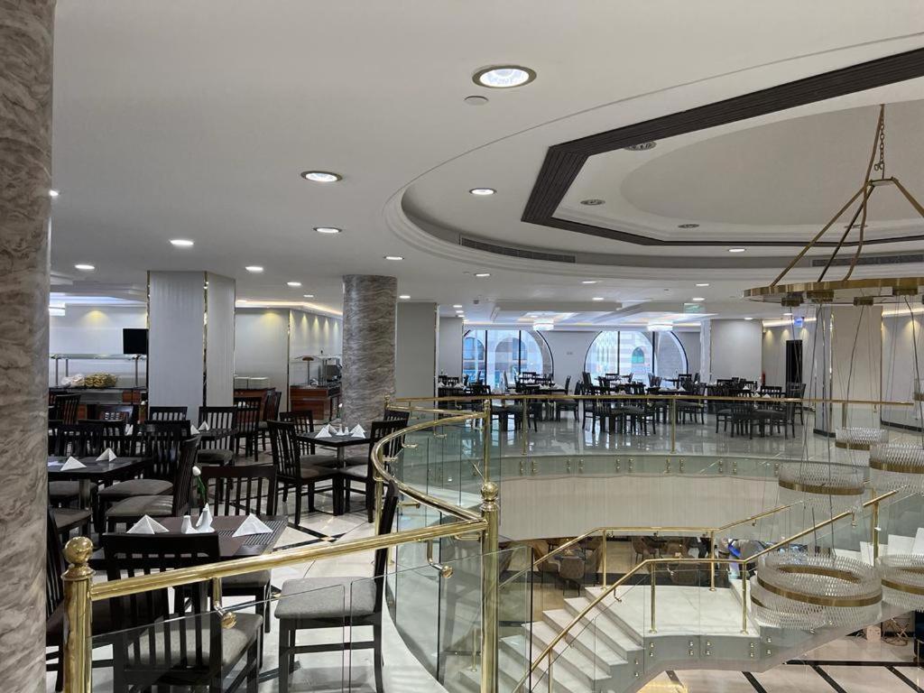 Al Ansar Golden Tulip Otel Medine Dış mekan fotoğraf
