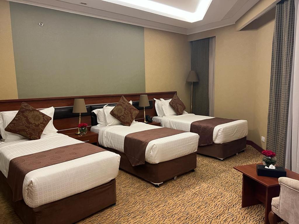 Al Ansar Golden Tulip Otel Medine Dış mekan fotoğraf